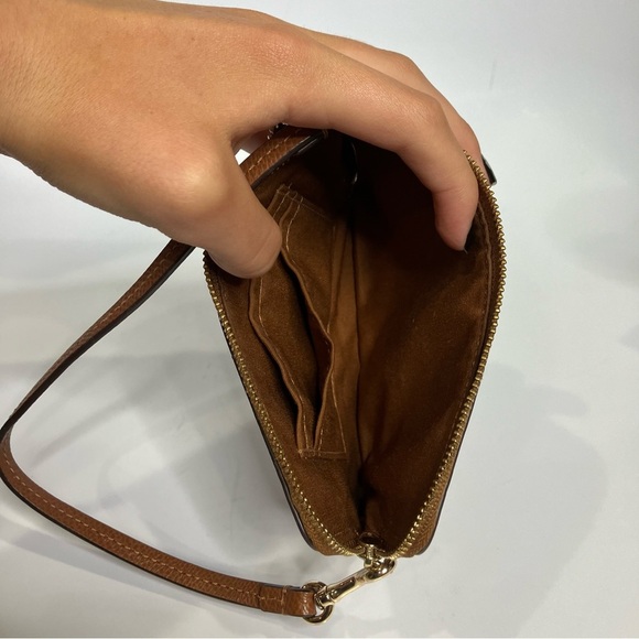 Coach corner zip wristlet caramel small - Picture 6 of 7